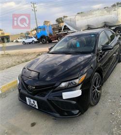 تۆیۆتا کامری